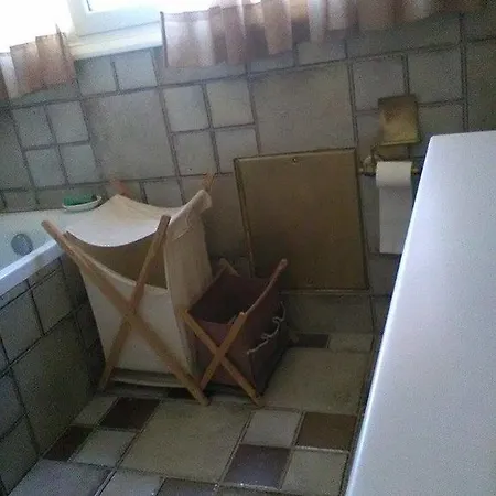 Sosolio * Истмия